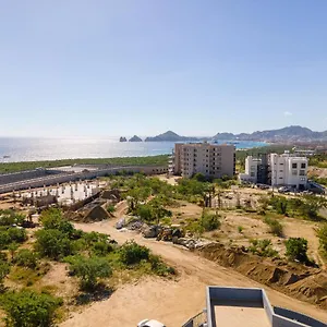  Apartment Stunning 2 Bedroom, 2 Bathroom Just A 5 Minute Drive To The